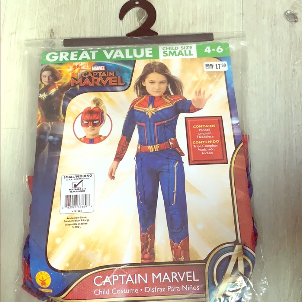 Captain Marvel Costume